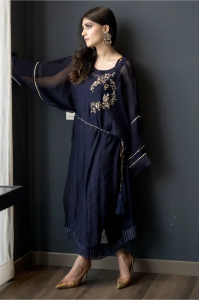 Day Blue Box - Image 5