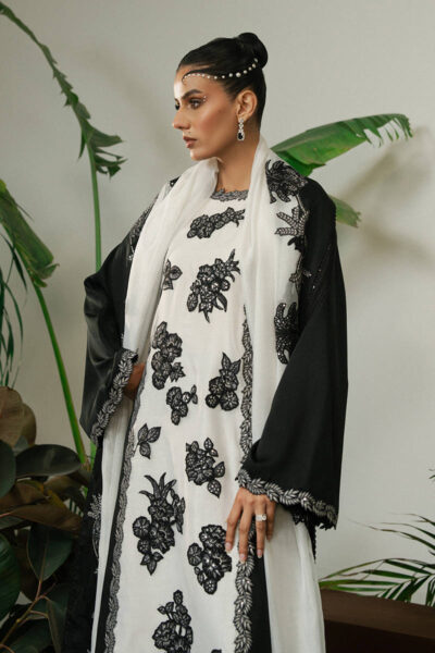 Mono Black - Image 6