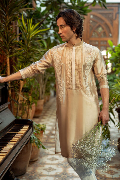 Shah - Image 4