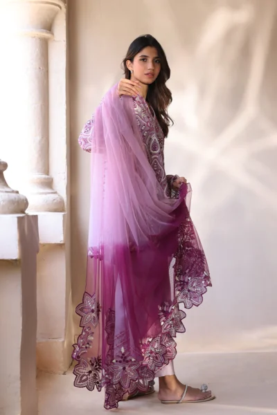 Amna (B) - Image 5