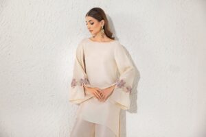 Naima-Ivory