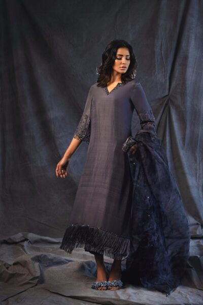 Dusky Charcoal Rawsilk - Image 2