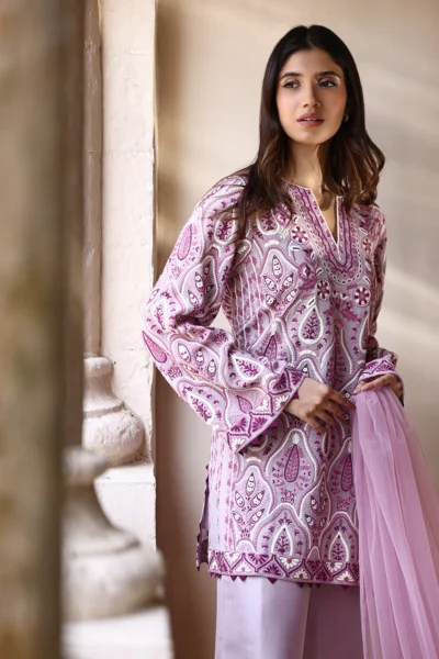 Amna (B) - Image 3
