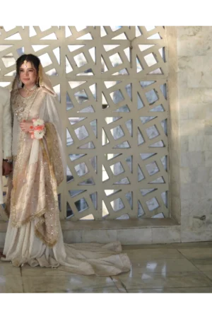 Zauq-E-Ishq