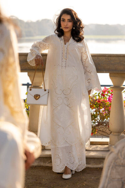 Ivory Pearl Set - Image 9