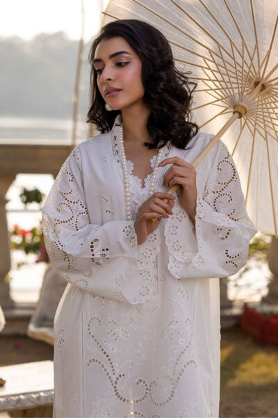 Ivory Pearl Set - Image 2