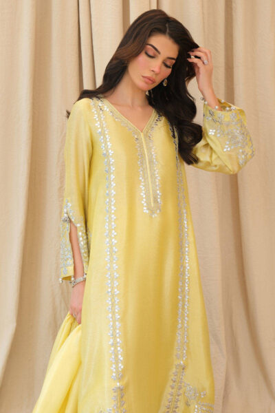 Ziya with pants - Image 2