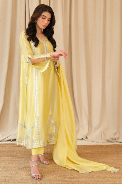 Ziya with pants - Image 7