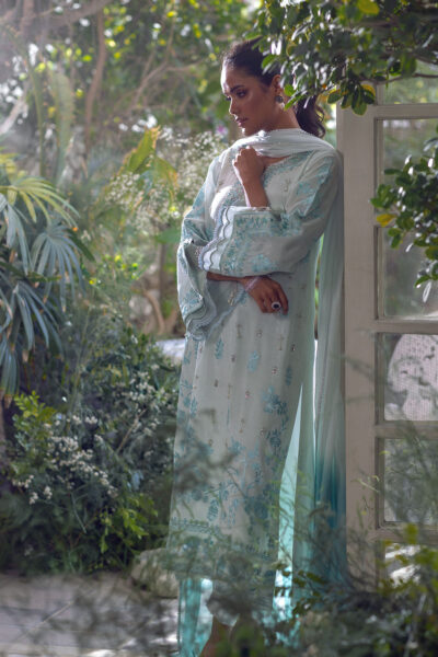Naashia - Shirt Pants and Dupatta - Image 5