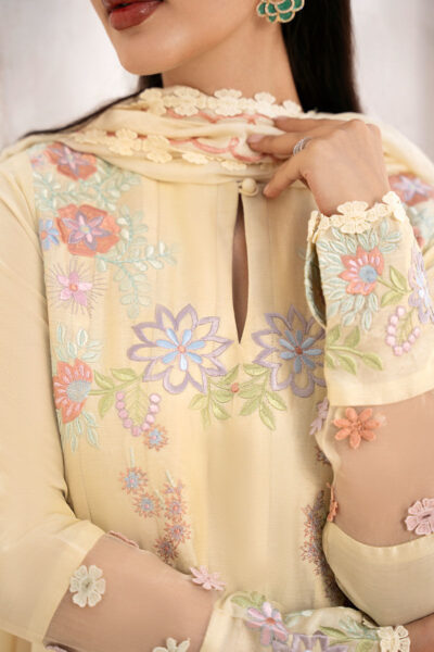 Esha - Image 2