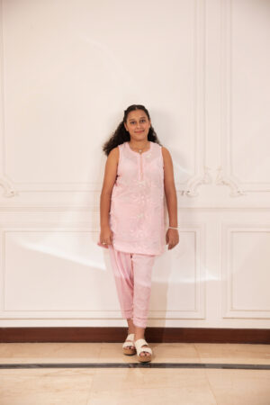 Pakistani designer clothes for kids