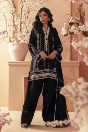 Yasna (Shirt, Pants & Dupatta)