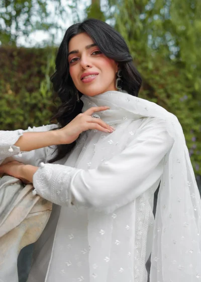 Maliha - Image 8