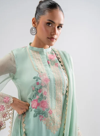 Liana - Image 7