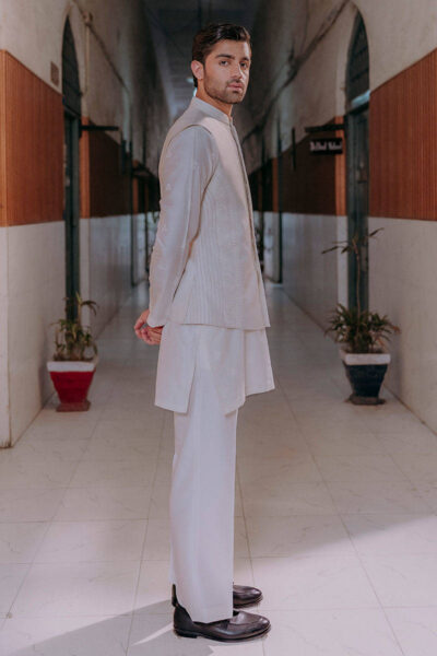 Zaron - Image 3