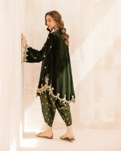 Zareen - Image 3