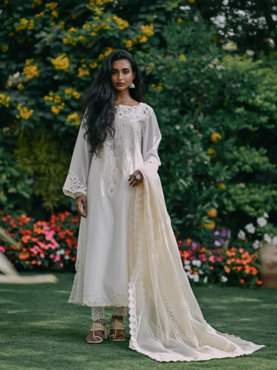 Noor E Chandni