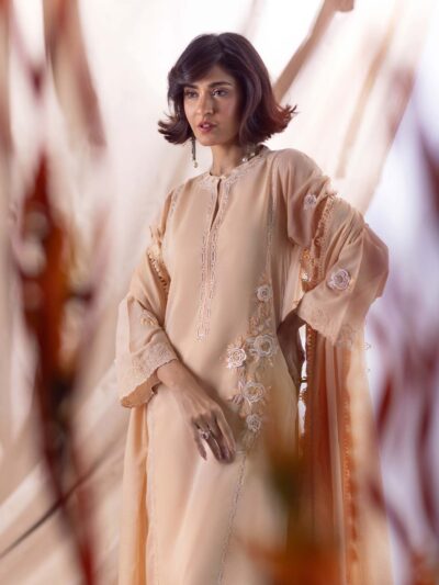 Sanaz - Image 5