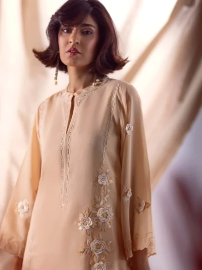 Sanaz - Image 4