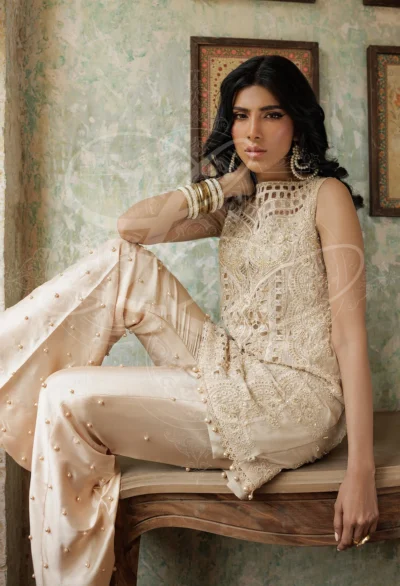 SAHAR - Cutwork short tunic with pearl Chan Pants - Image 4