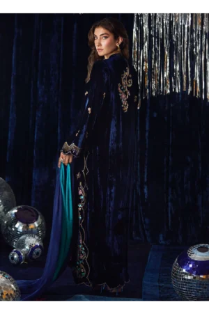 Valeh Navy Shirt And Dupatta