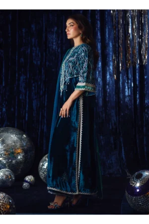 Teen Teal Shirt And Dupatta