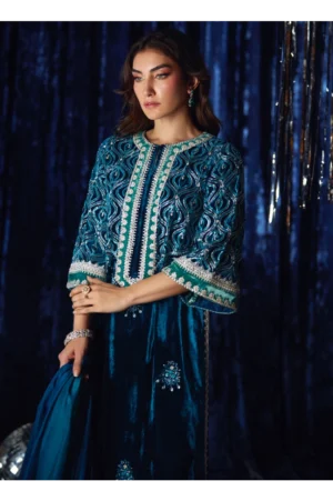 Teen Teal Shirt And Dupatta