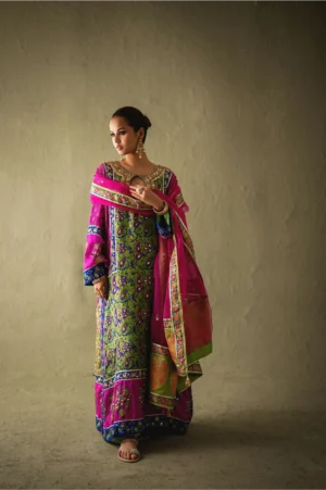 Naysa Dhani-Pink Silk Kaftan Set
