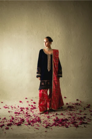 Nerina Navy Velvet Farshi Set