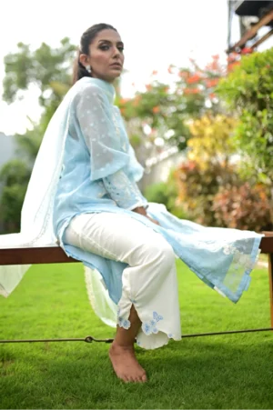Breeze (Kurta with Dupatta)