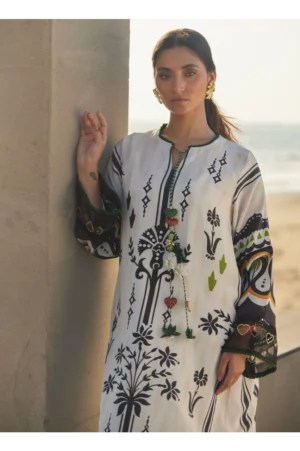 Zenya Crepe Kaftan