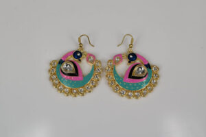 Dancing Peacock Balis