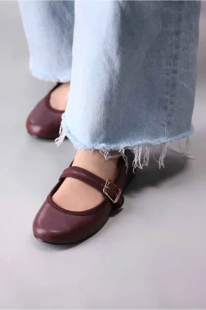 Garnet Essential Mary Jane