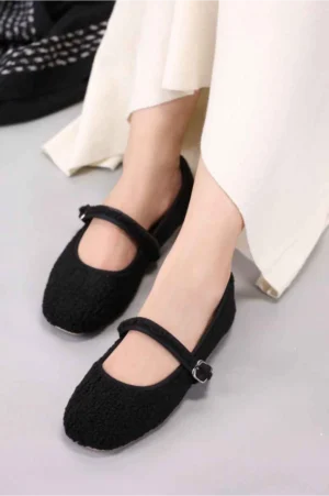 Noir Boucle Mary Jane