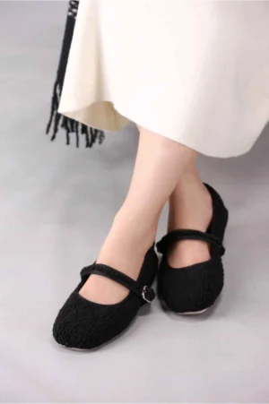Noir Boucle Mary Jane