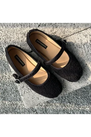Noir Boucle Mary Jane