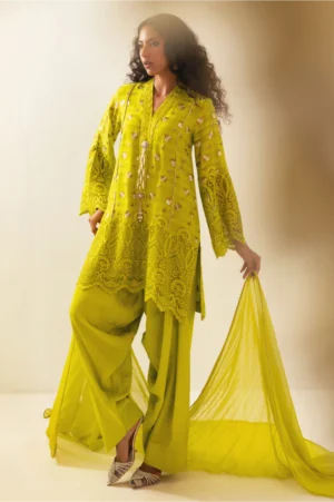 Hala (Shirt, Pants and Dupatta)