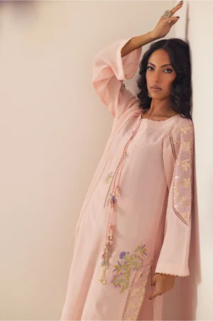 Layl (Shirt, Pants and Dupatta)