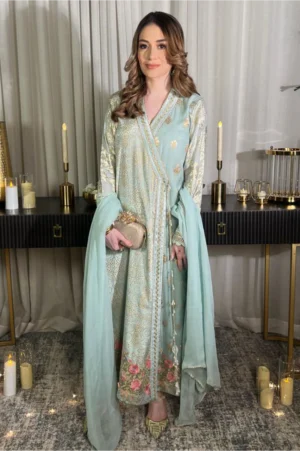 Bareshna (Shirt, Pants and Dupatta)