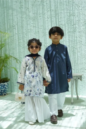 Blue-white gharara