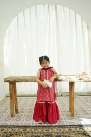 Red Lawn gharara