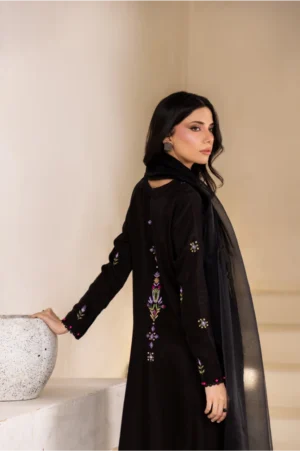 Layal Black 3-Piece