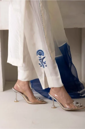 Layal White 3-Piece