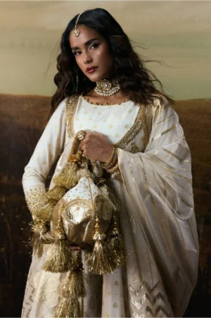 Chand Begum