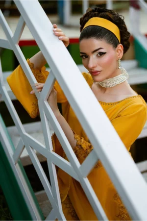 Honey Glow with Dupatta