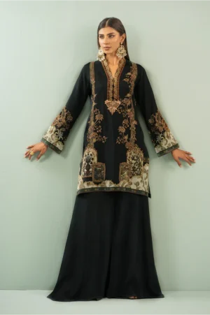 Deep Charcoal Chic
