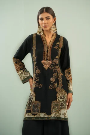 Deep Charcoal Chic