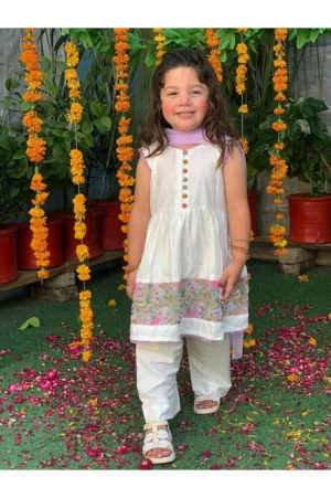 White Shalwar Kameez (Wleid23)