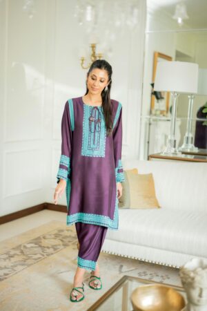 Plum Geometric Silk Set