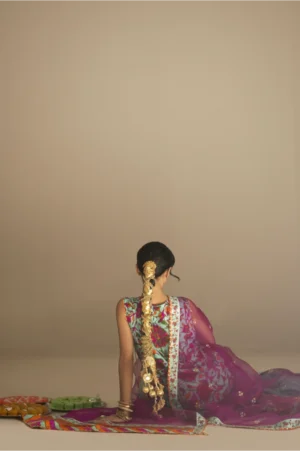 Antique Bronze Sheen Ensemble